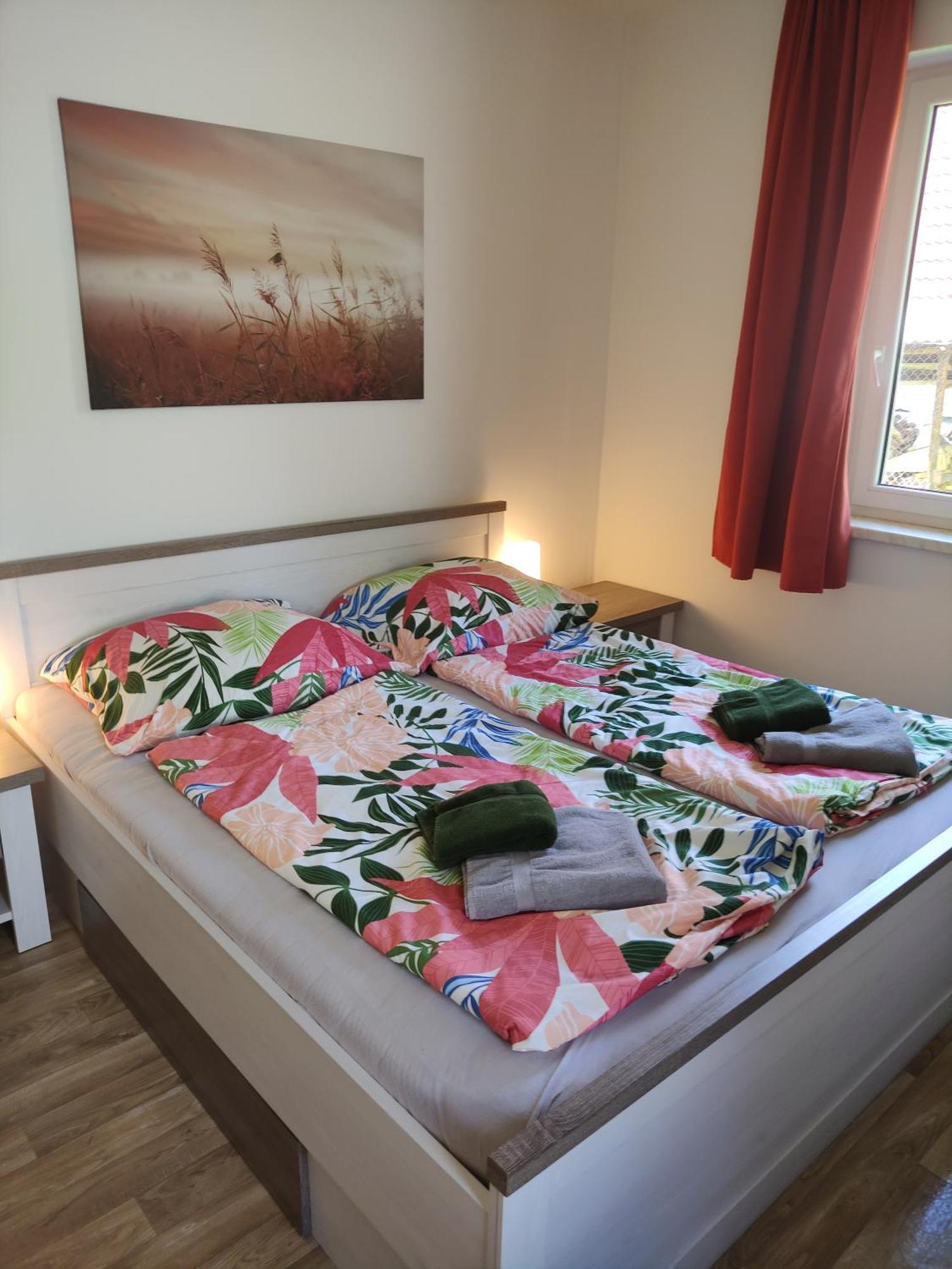 Apartmány LIPNOczech Frymburk Exterior foto